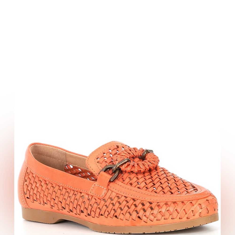 New without box: Brioso Presley Woven Leather Ornamented Loafers